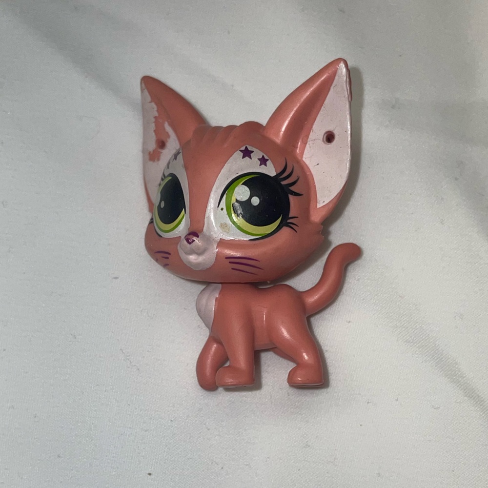 Hasbro Littlest Pet Shop Strum Basso Cat #3840